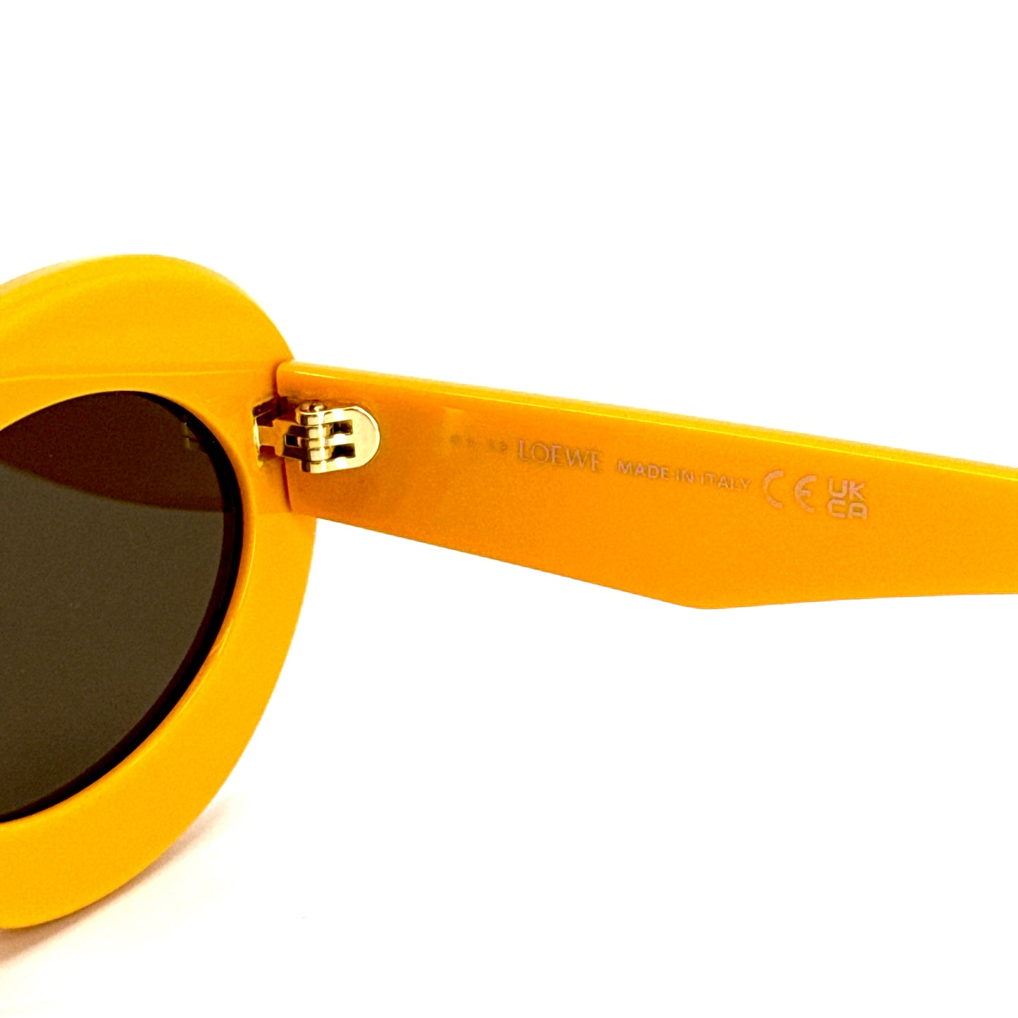 LOEWE Sunglasses LW40110U 39E