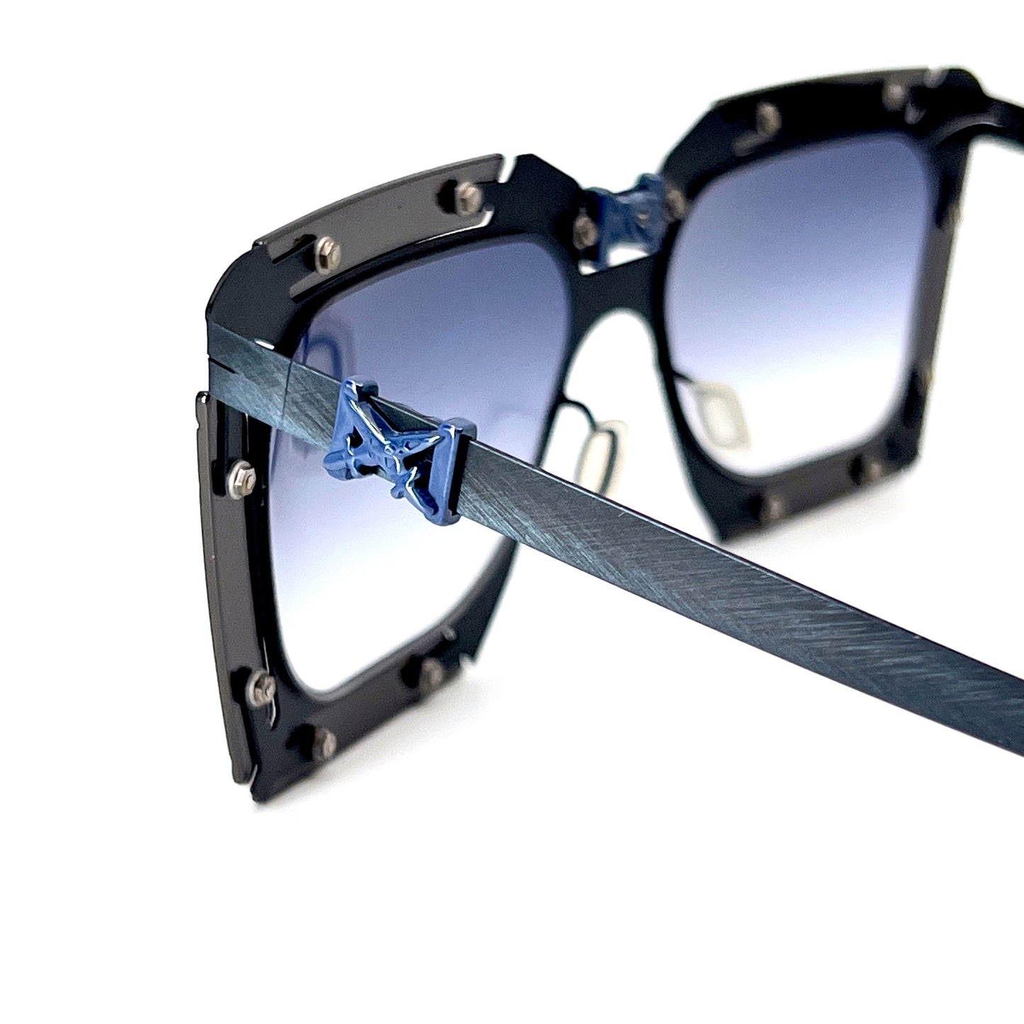 PUGNALE Duro Sunglasses