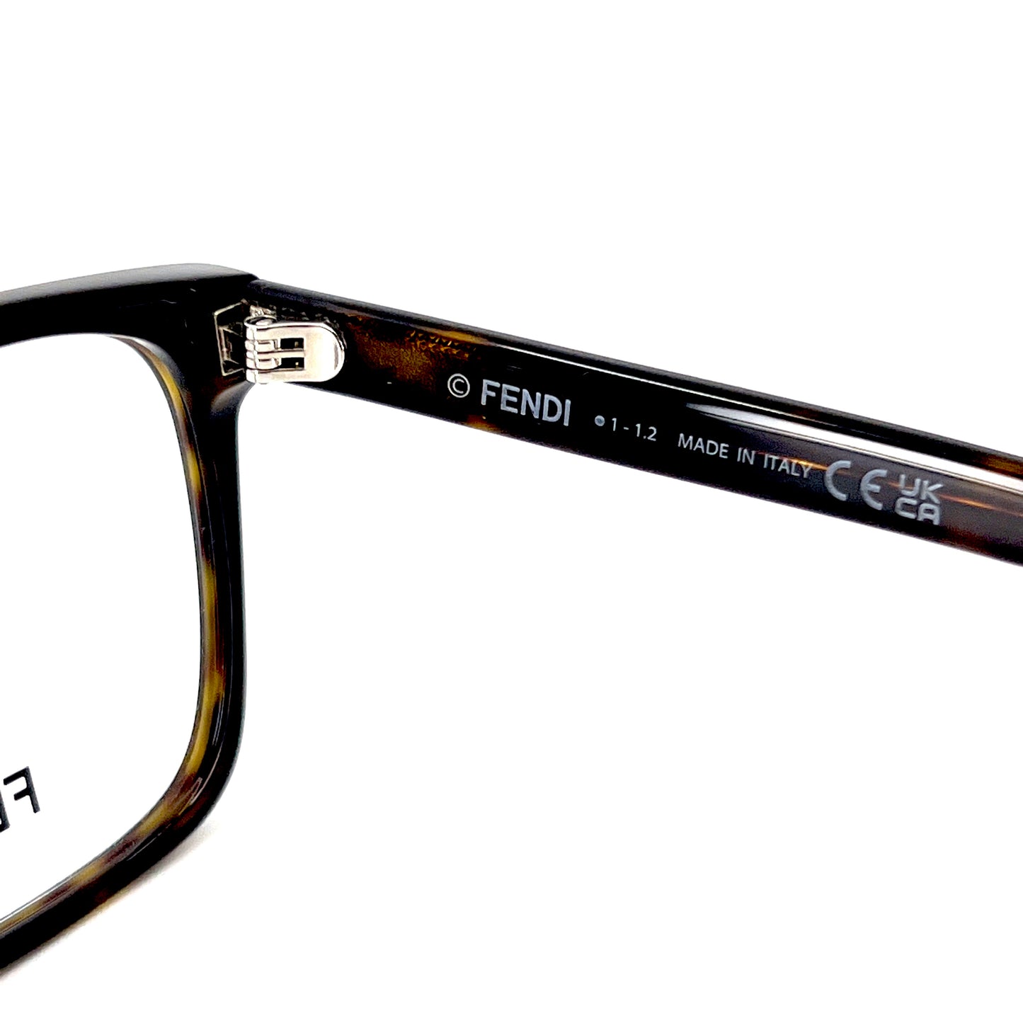 Anteojos FENDI FE50032I 052