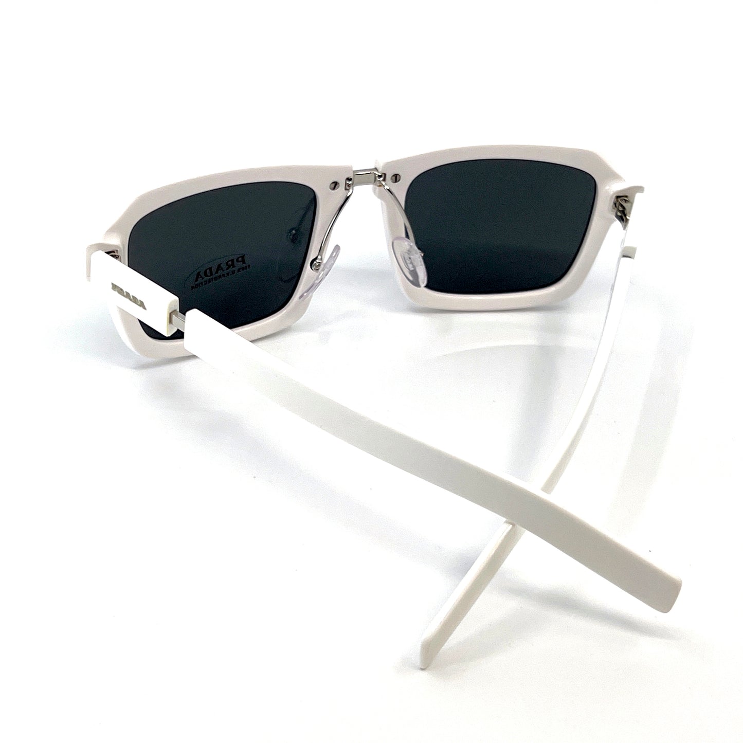 PRADA Sunglasses SPR09X 4AO-5S0