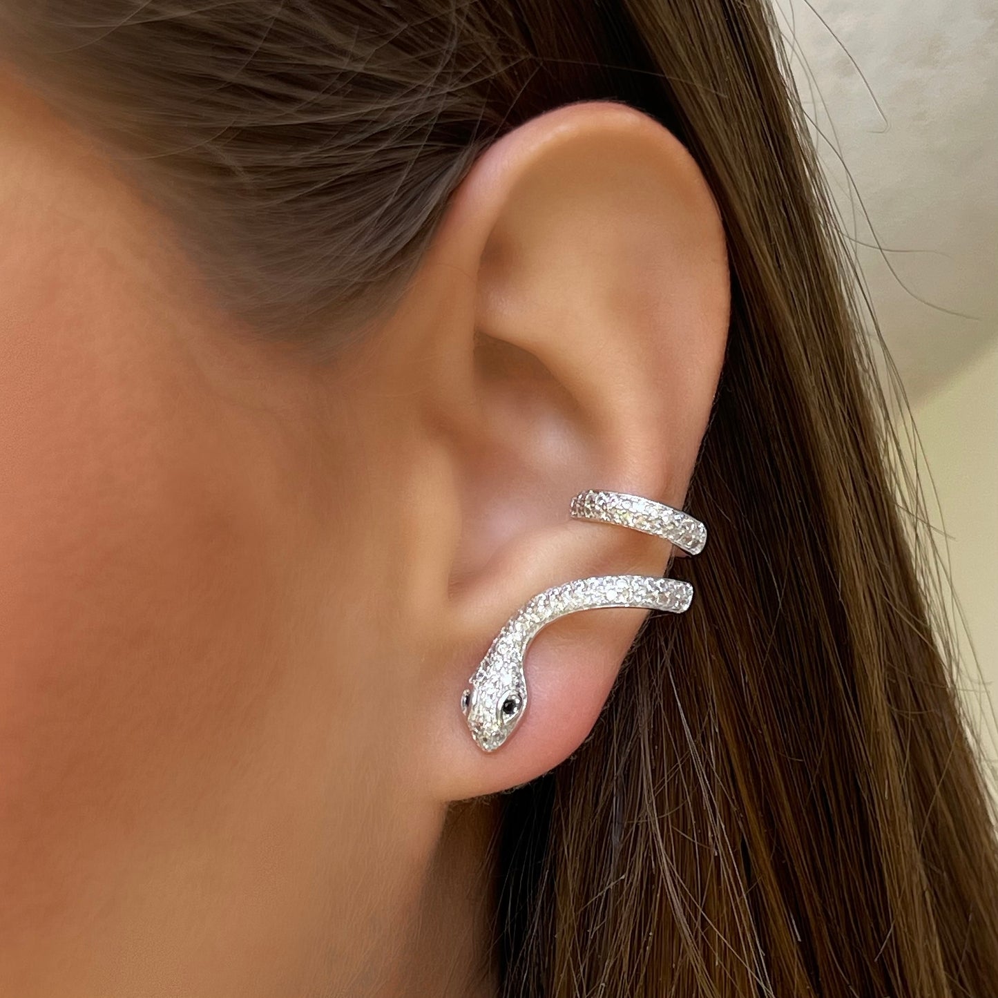 #baguette #fashion #fashionblogger #fashionable #fashionstyle #style #summervibes #summer #summertime #jewelry #jewelrydesigner #jewellery #jewelryaddict #jewels #jewelrydesign #jewelrylover #woman #hot #hotmodel #hotonbeauty #vibes #vibe #reelsinstagram #reels #reelitfeelit #silver #earrings #earcuff #earjacket #girl #girls #girlslikeus #gift #giftideas #powerpuffgirls #cool #coolforthesummer #fabulous #redcarpet #loveher #her #trending #trendingreels #trend #trendingnow #earrings #jewelry #jewellery #fash