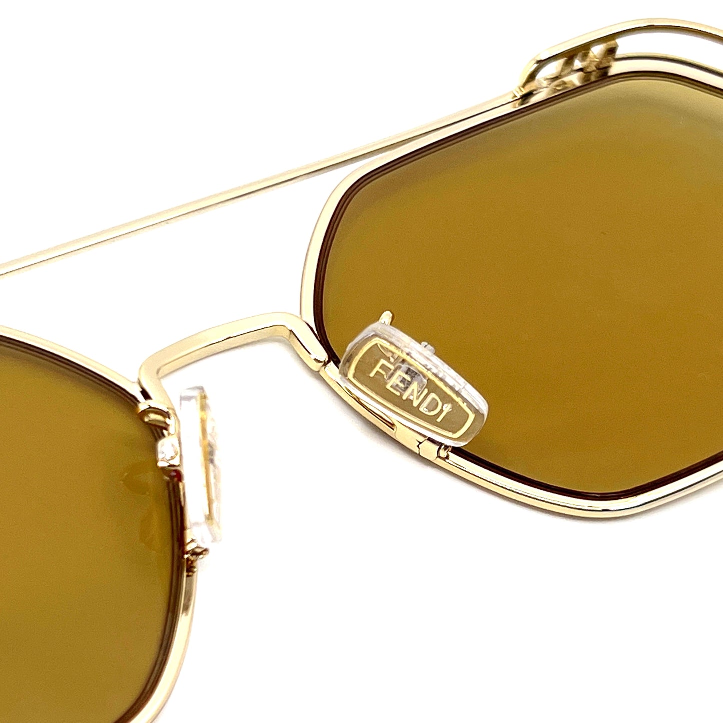 Gafas de sol FENDI FE40039U 10L