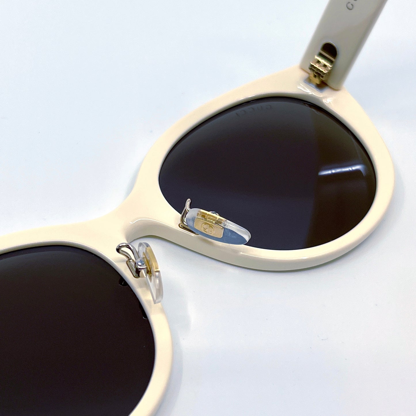 GUCCI Sunglasses GG0814SK 002