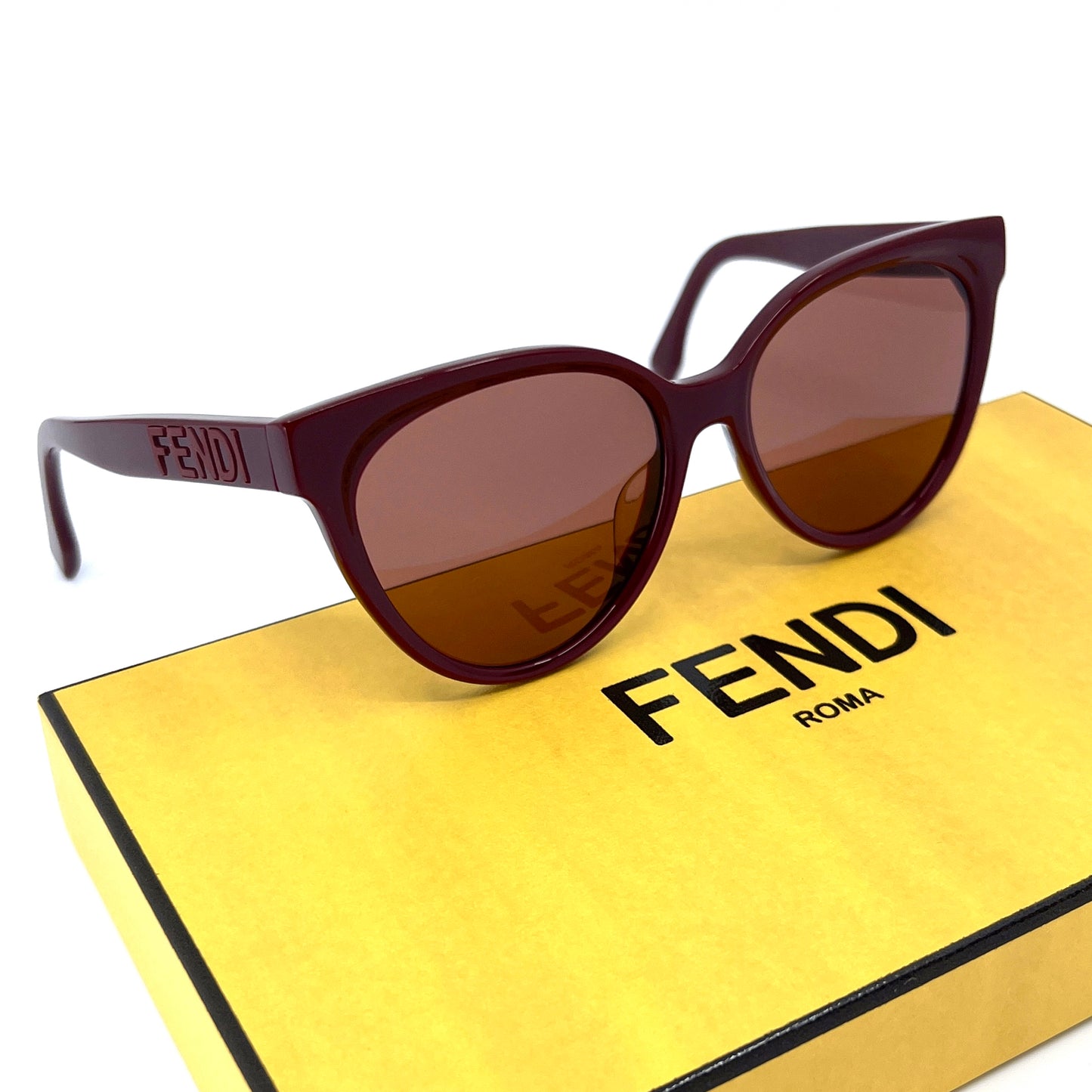 Gafas de sol FENDI FE40008U 66S