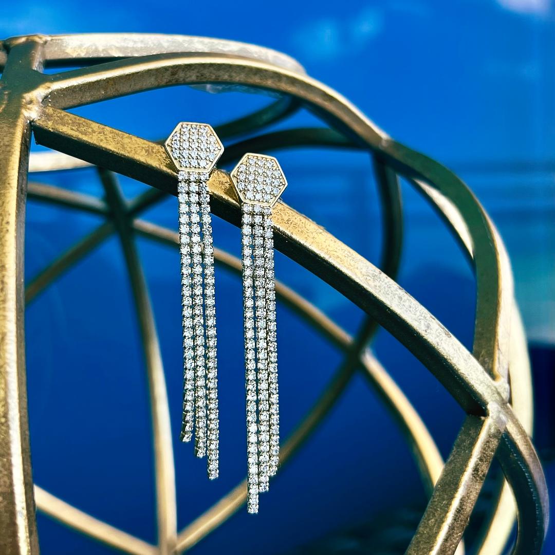 Pendientes de oro Ray Drop con diamantes CZ - Plata de ley 925 chapada en oro de 14 k 